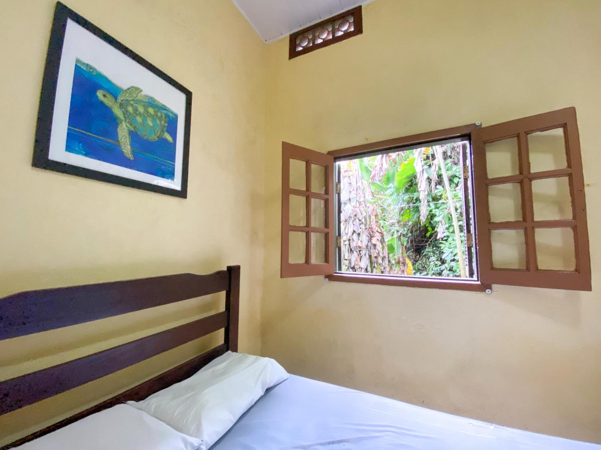 Sintonia Surf Hostel E Bar Убатуба Стая снимка